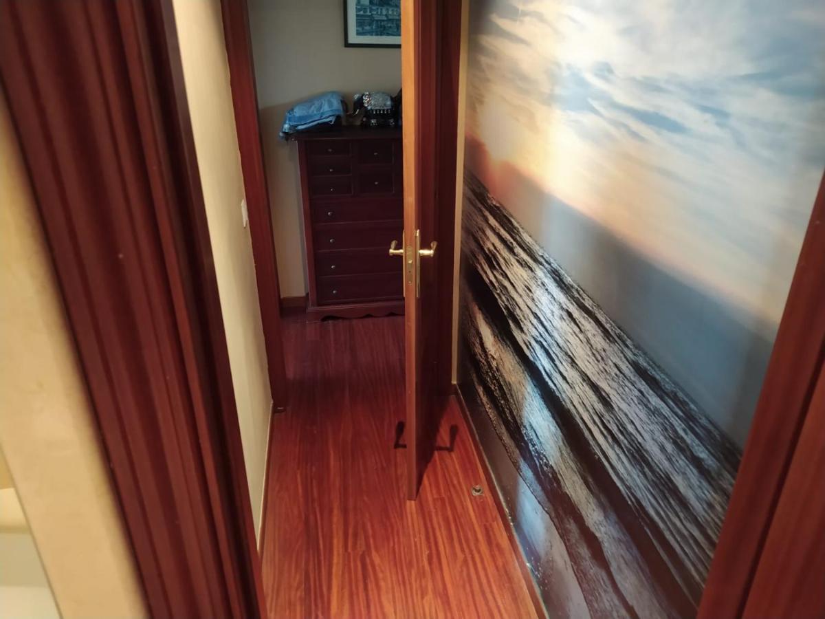 Duplex Amplio,Parking Wifi, 2 Terrazas, Bien Conectado Con Playas, Zona Segura Apartment Vigo Bagian luar foto